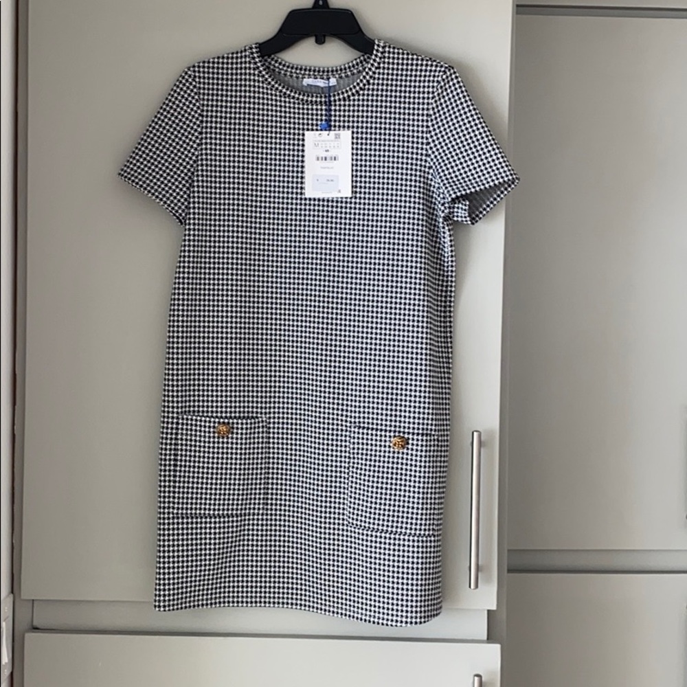 Black and white Zara dress
